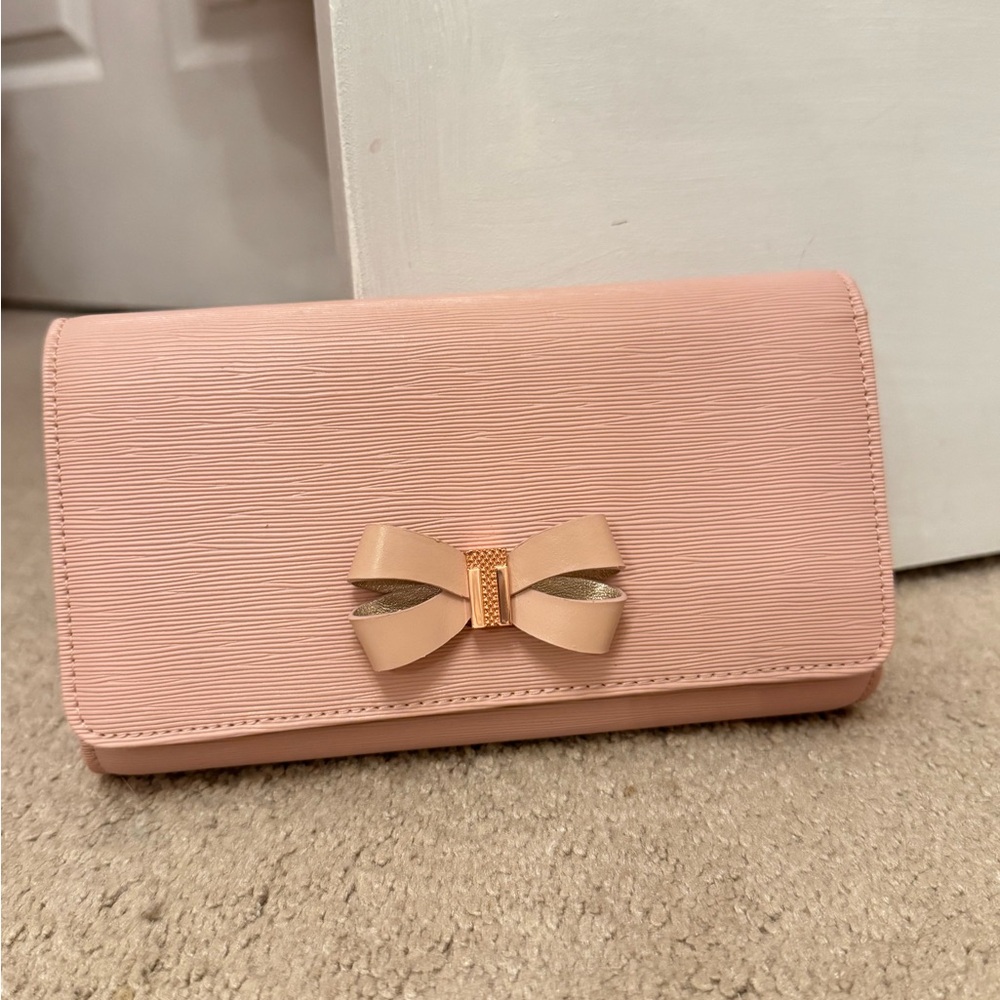 Elegant Pink Wallet with Bow Accent